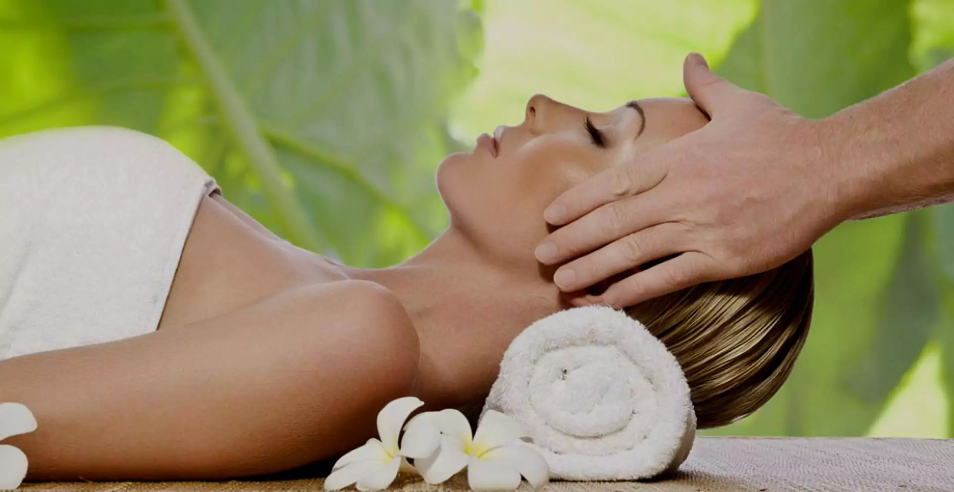 girl lying for head massage